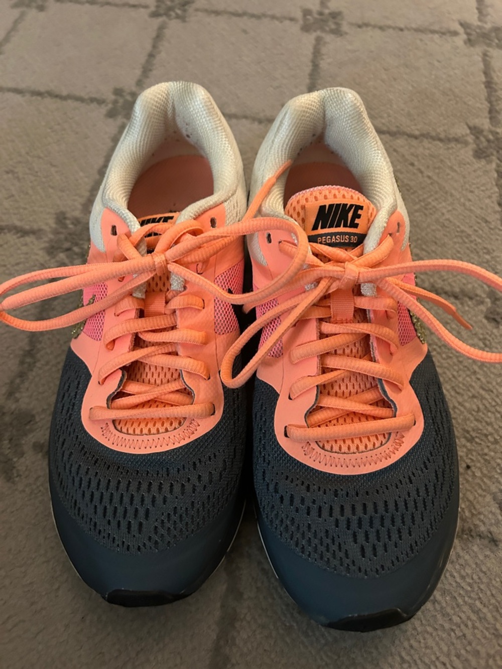 Nike Woman’s Air Pegasus 3 Running Sneakers Featuring Custom Rhinestone Swoosh - Picture 3 of 10